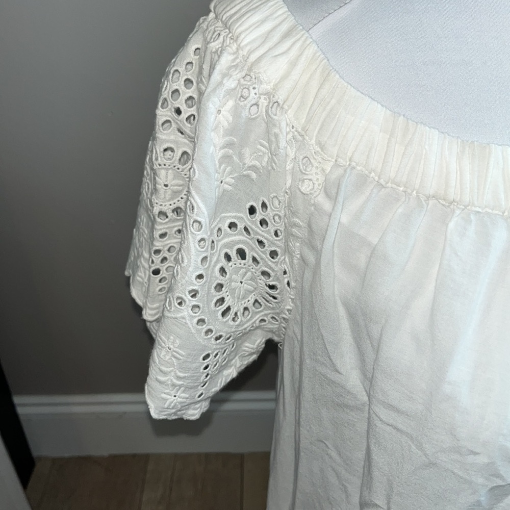 Lauren Ralph Lauren off the shoulder white dress eyelet detail sz S - Picture 2 of 9